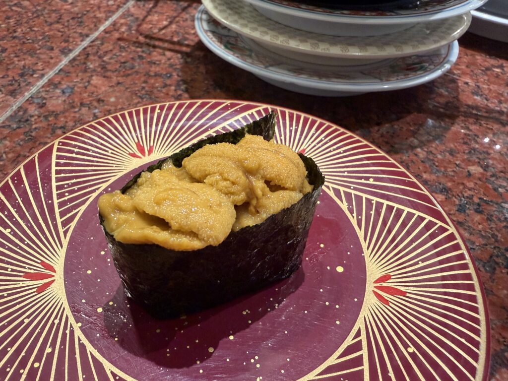 八食市場寿司の青森産むらさきうに